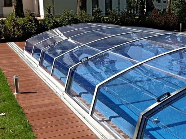 one piece swimming pool with visual pool enclosure.